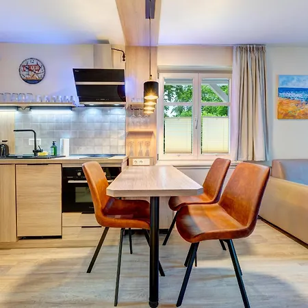 Duenenhaus Unserusedomde Ca40qm Mit Parkplatz Direkt Am 6i2 Appartement Ückeritz